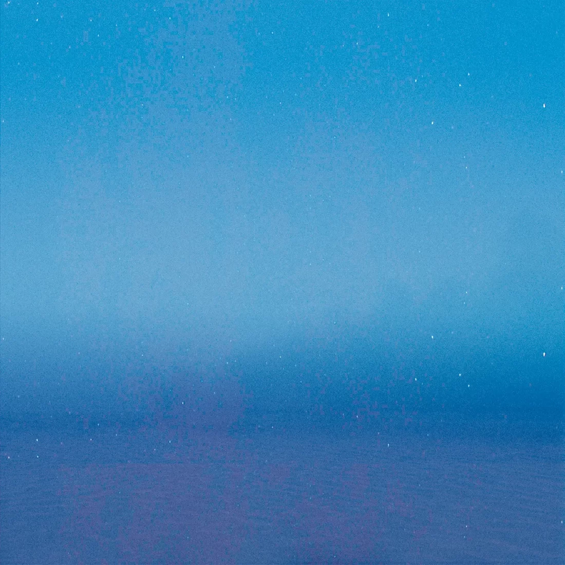 Textura azul que mescla o céu com o mar. Criada por Rodrigo Baumgratz.